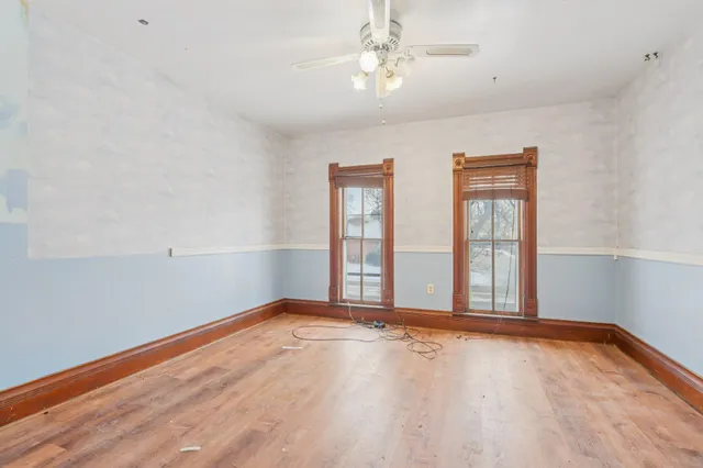 $210,000 | 711 East Walworth Avenue, Delavan, WI 53115