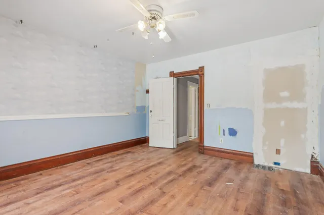 $210,000 | 711 East Walworth Avenue, Delavan, WI 53115