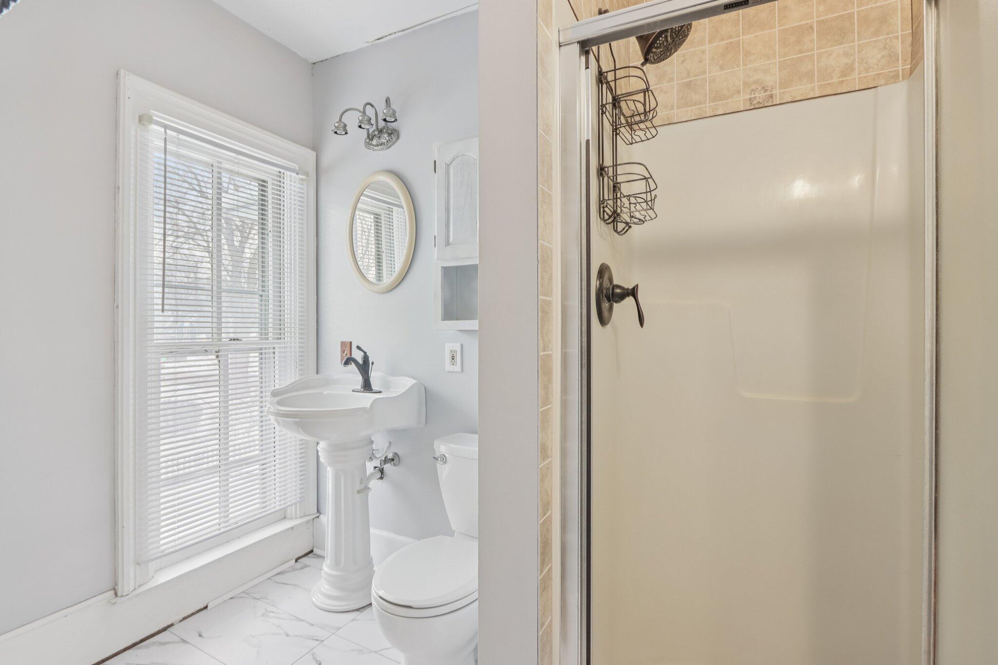 711 East Walworth Avenue Delavan, WI 53115 - Photo 26 of 51 Bathroom