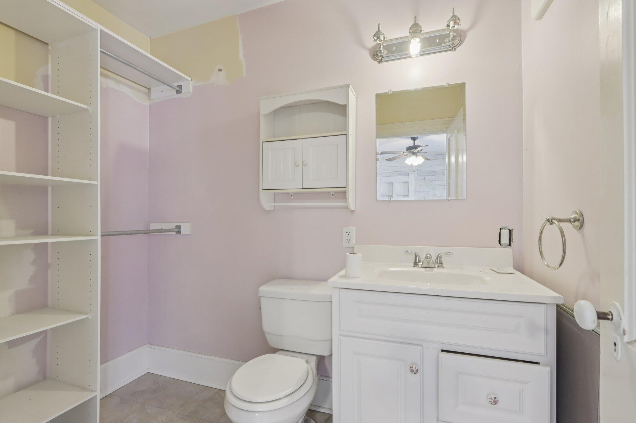 711 East Walworth Avenue Delavan, WI 53115 - Photo 35 of 51 Upper Level