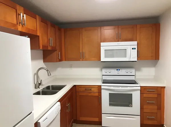 $160,000 | 4394 Northwest 9th Avenue, Unit 213A, Deerfield Beach, FL 33064