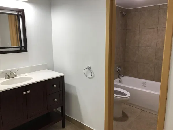 $160,000 | 4394 Northwest 9th Avenue, Unit 213A, Deerfield Beach, FL 33064