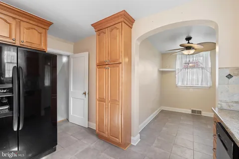 a view of hallway with windows