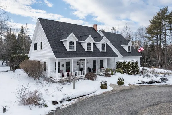 $735,000 | 25 Deer Hill Lane, Hampden, ME 04444