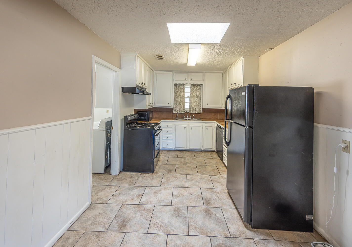 3512 38th Street Lubbock, TX 79413 - Photo 6 of 27 2L9A7946