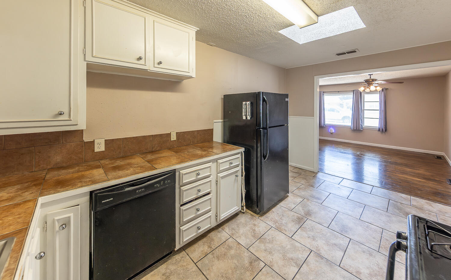 3512 38th Street Lubbock, TX 79413 - Photo 7 of 27 2L9A7963