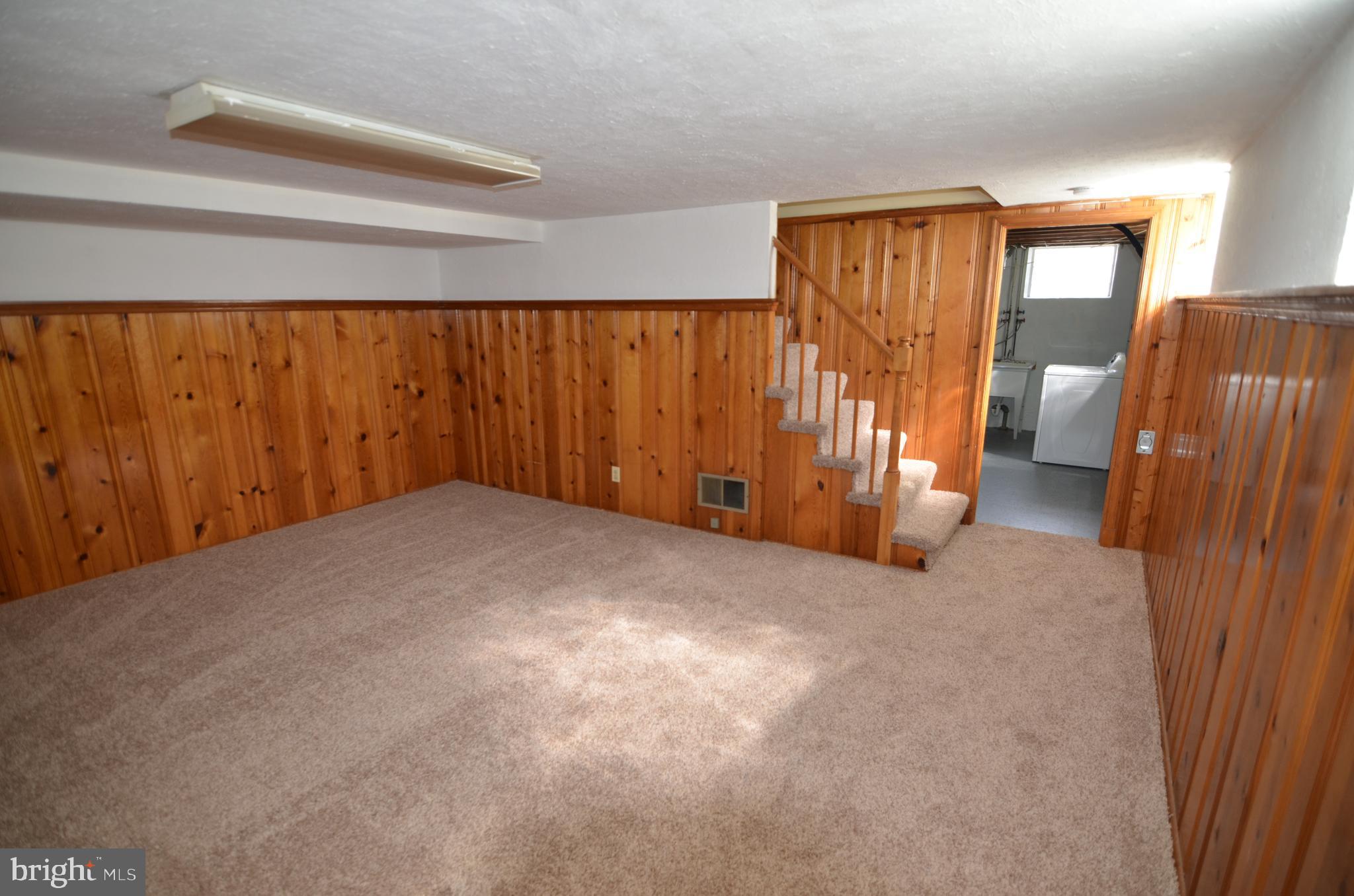 1847 Church Road Dundalk, MD 21222 - Photo 10 of 20 Lower level club room