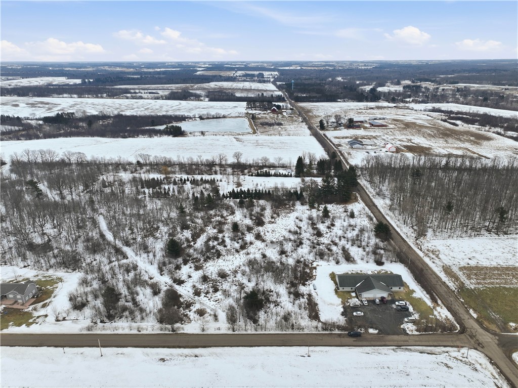 1600 North Boundary Road, Unit 2 Cadott, WI 54727 - Photo 3 of 34