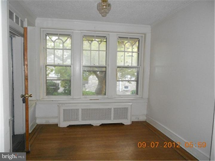 263 Bayard Road Upper Darby, PA 19082 - Photo 3 of 15 Enclosed Porch