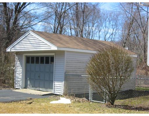 6 Spencer Road Acton, MA 01720 - Photo 2 of 7 Gallery Image 2