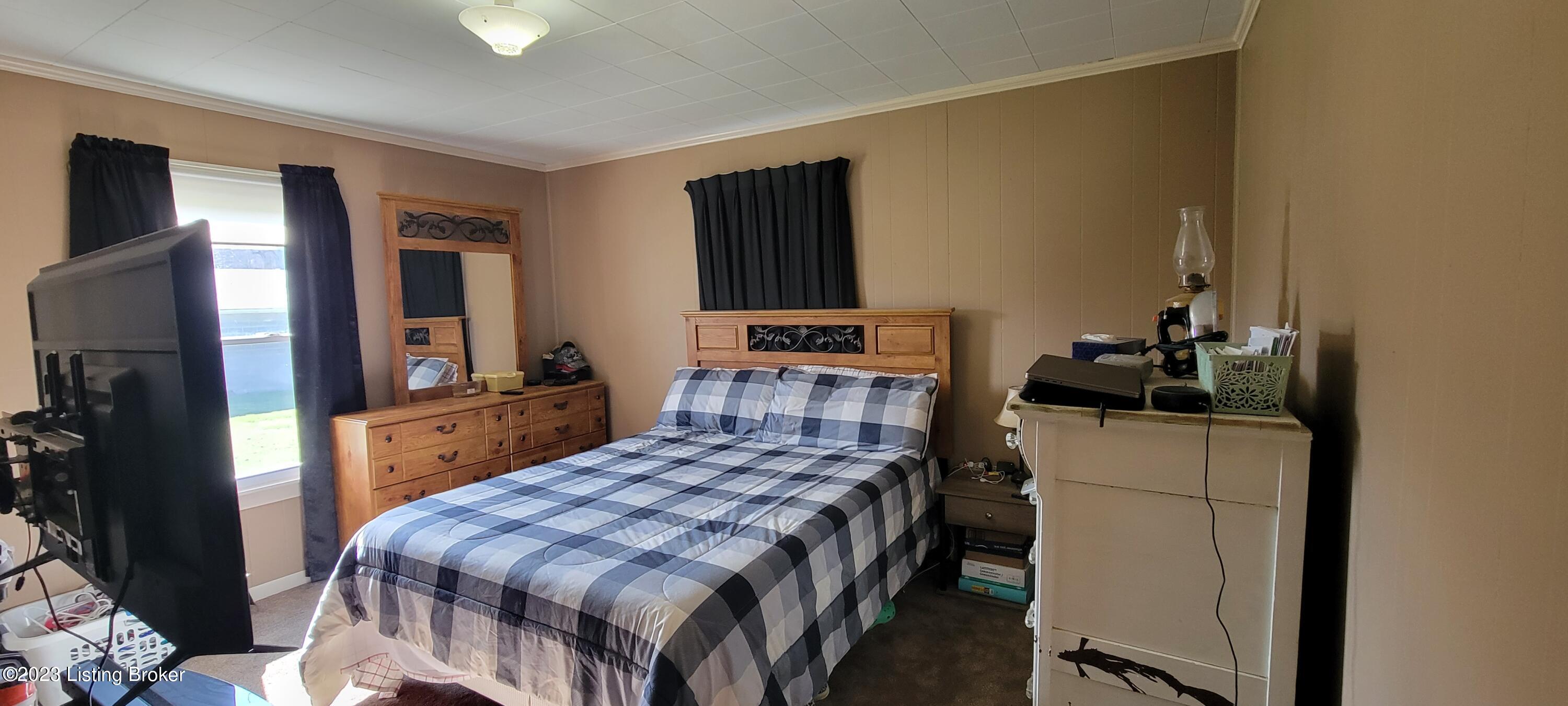 2801 Blevins Gap Road Louisville, KY 40272 - Photo 10 of 22 20230228_144003