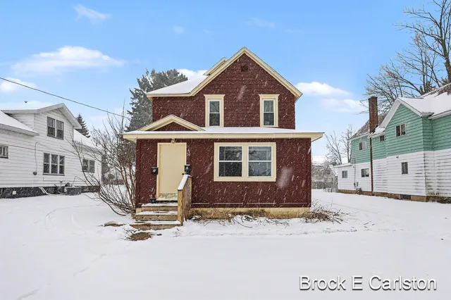 $199,900 | 1157 West Dale Avenue, Muskegon, MI 49441