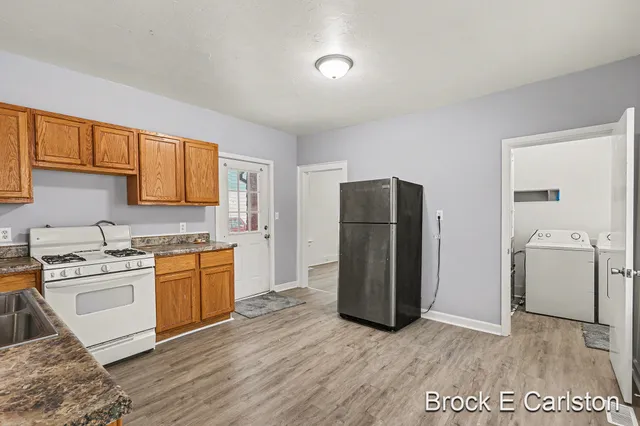 $199,900 | 1157 West Dale Avenue, Muskegon, MI 49441