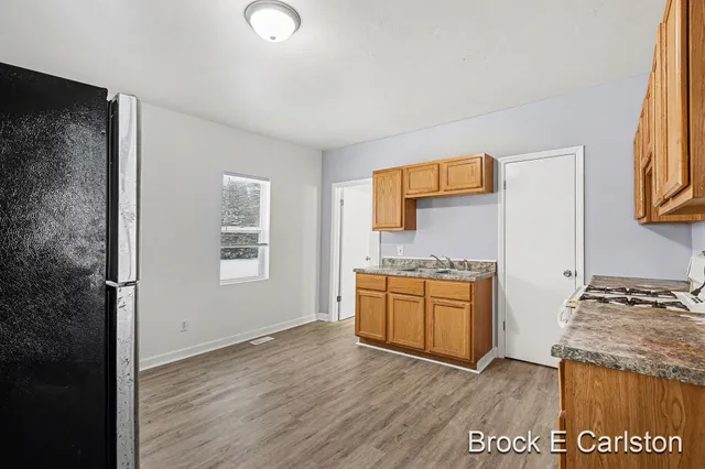 $199,900 | 1157 West Dale Avenue, Muskegon, MI 49441