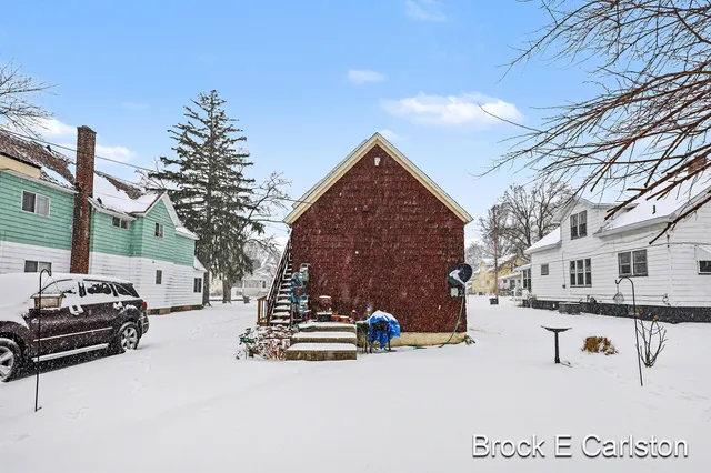 $199,900 | 1157 West Dale Avenue, Muskegon, MI 49441