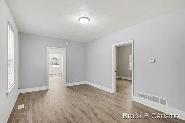 $199,900 | 1157 West Dale Avenue, Muskegon, MI 49441