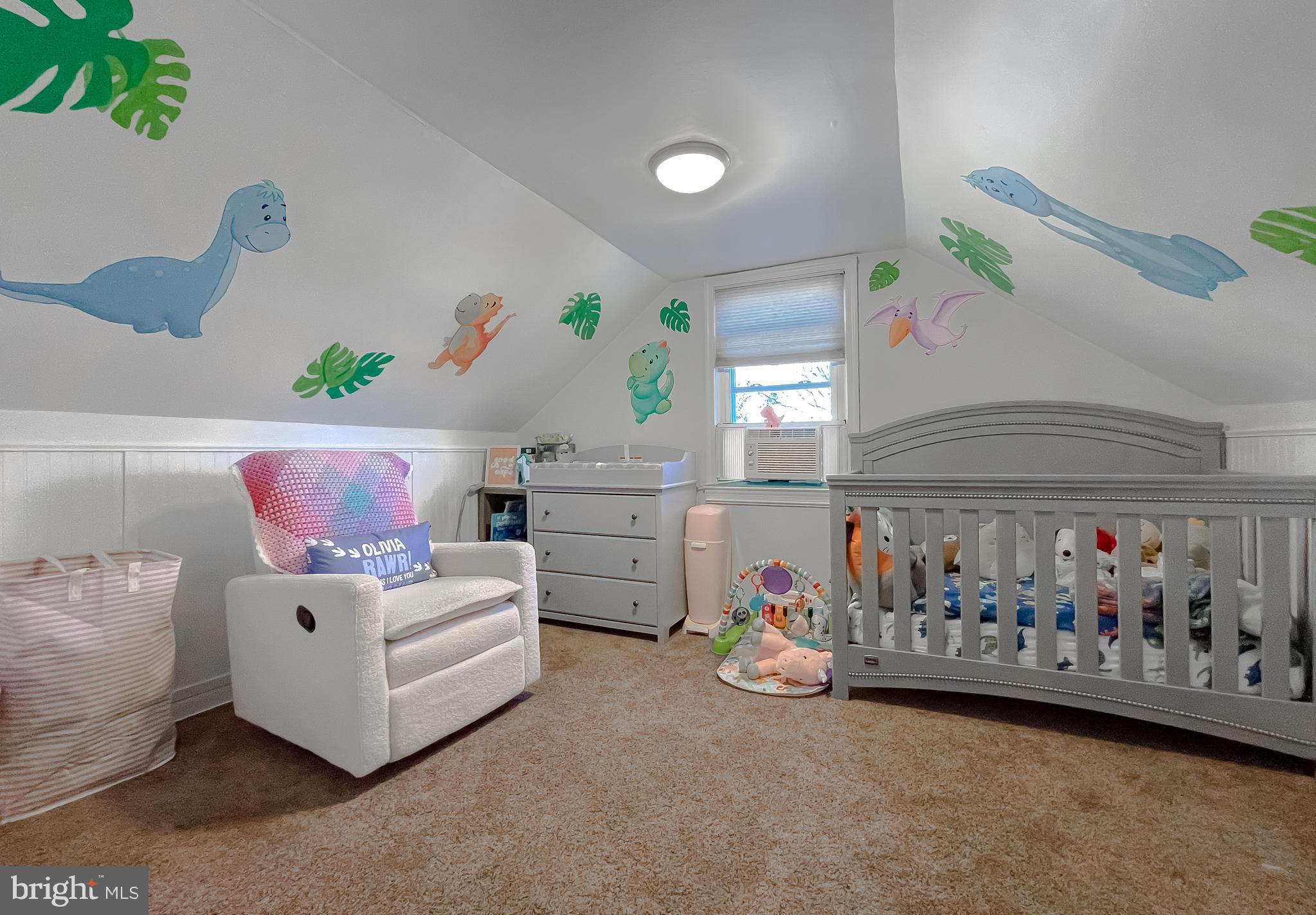 31 Governor's Gate Lane Linthicum, MD 21090 - Photo 21 of 34 a living room with furniture and a couch