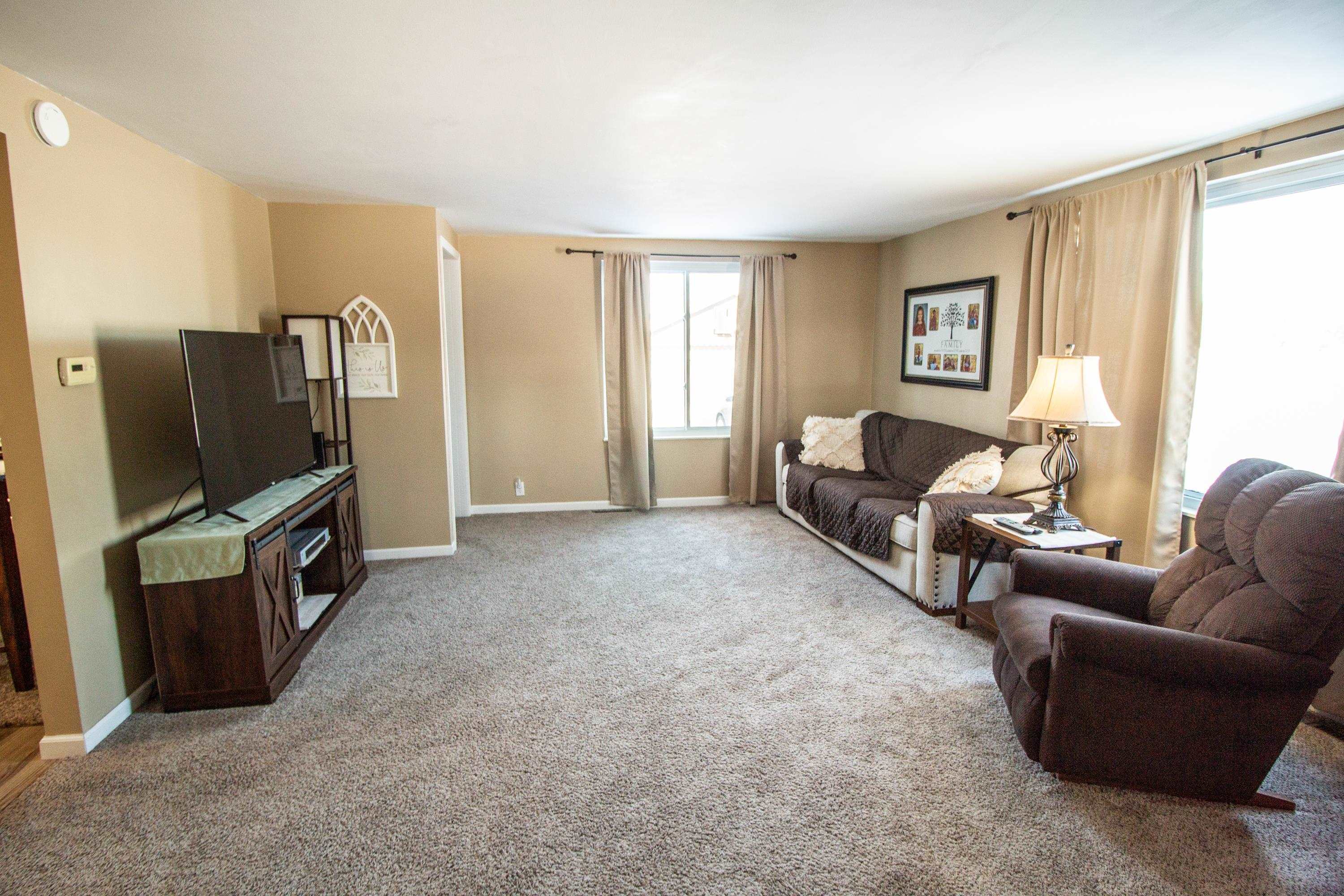 18110 Lincoln Road New Lothrop, MI 48460 - Photo 8 of 28 50100593-7.JPG