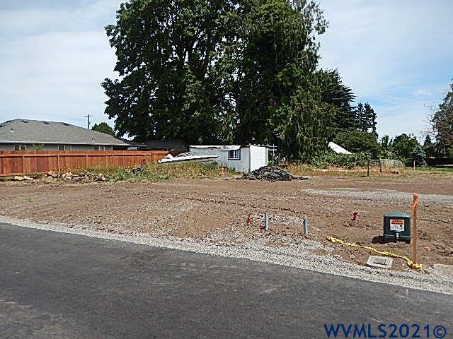 1550 Chemawa Road Northeast Keizer, OR 97303 - Photo 2 of 4 Gallery Image 2