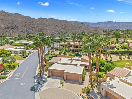 $685,000 | 49271 Mariposa Drive, Palm Desert, CA 92260