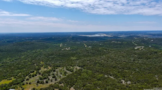 $135,000 | 181 County Road 2761, Mico, TX 78056