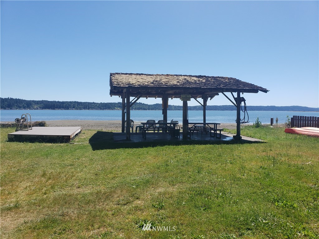 171 Northeast Cherokee Beach Road Belfair, WA 98528 - Photo 20 of 21 Gallery Image 20