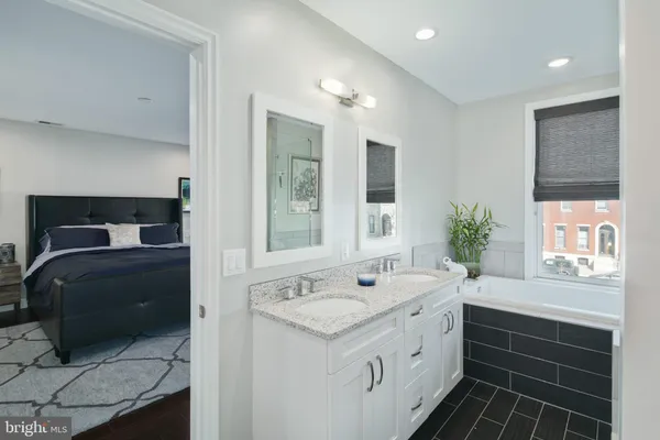 $785,000 | 1910 Spring Garden Street, Unit 2, Philadelphia, PA 19130