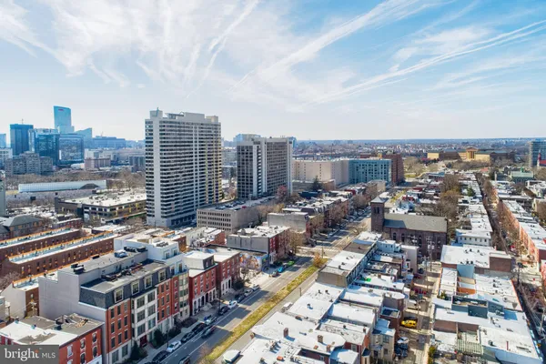$785,000 | 1910 Spring Garden Street, Unit 2, Philadelphia, PA 19130