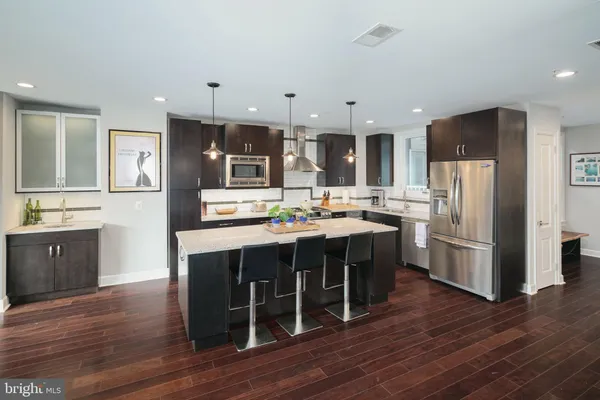 $785,000 | 1910 Spring Garden Street, Unit 2, Philadelphia, PA 19130