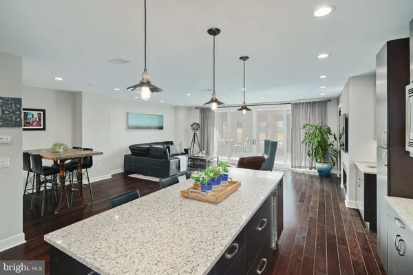 $785,000 | 1910 Spring Garden Street, Unit 2, Philadelphia, PA 19130