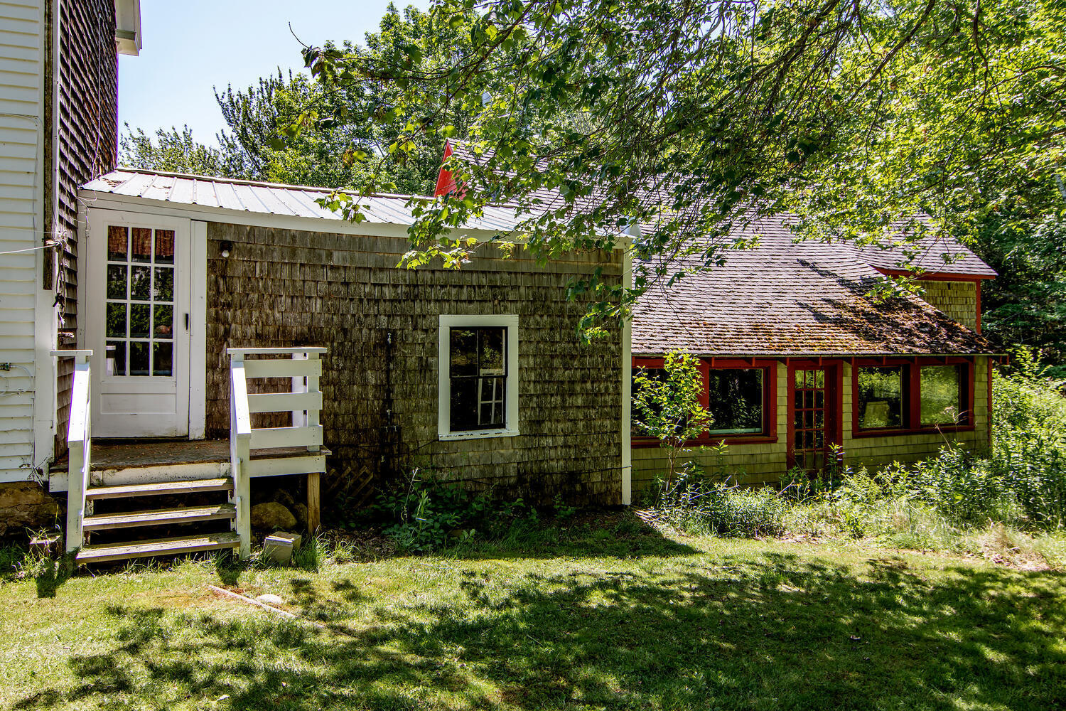 704 Bay Road Brooklin, ME 04616 - Photo 5 of 33 photo_66045430-1500x1000