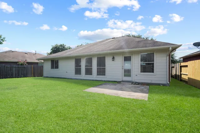 $2,100 | 20418 Cherry Haven Circle, Katy, TX 77449
