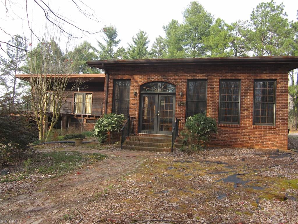 2072 Thomas Road Lexington, NC 27295 - Photo 1 of 19 Gallery Image 1