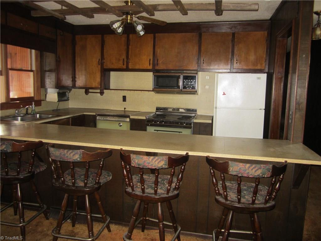 2072 Thomas Road Lexington, NC 27295 - Photo 14 of 19 Gallery Image 14