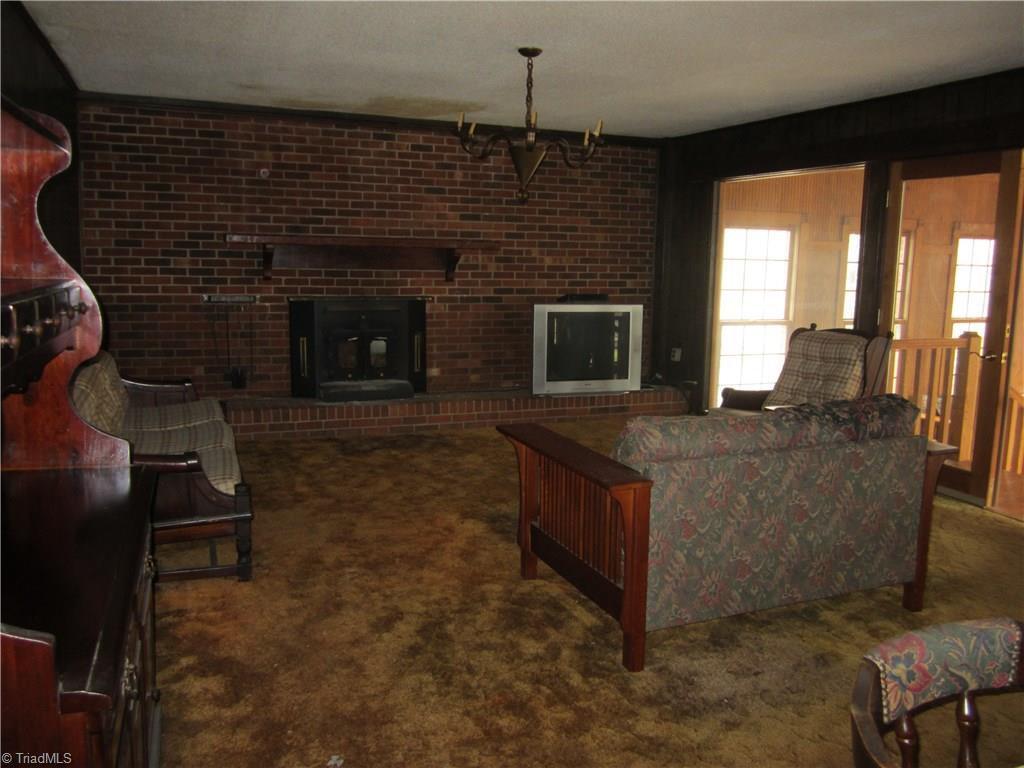 2072 Thomas Road Lexington, NC 27295 - Photo 15 of 19 Gallery Image 15