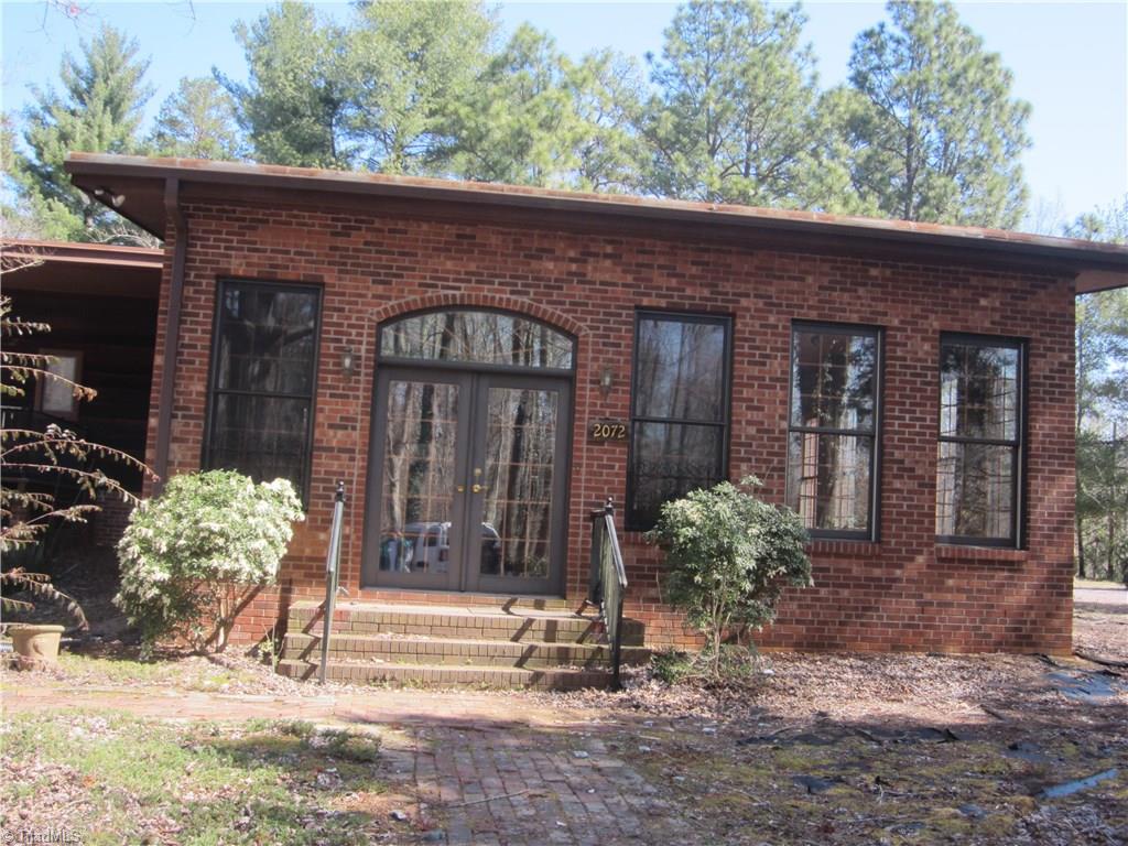 2072 Thomas Road Lexington, NC 27295 - Photo 4 of 19 Gallery Image 4