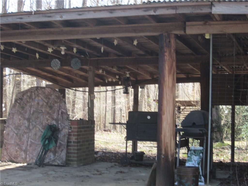 2072 Thomas Road Lexington, NC 27295 - Photo 10 of 19 Gallery Image 10