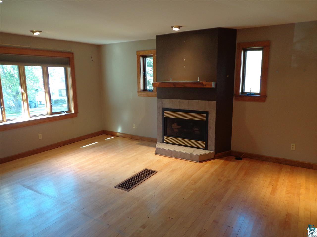 31 West Calvary Road Duluth, MN 55803 - Photo 3 of 19