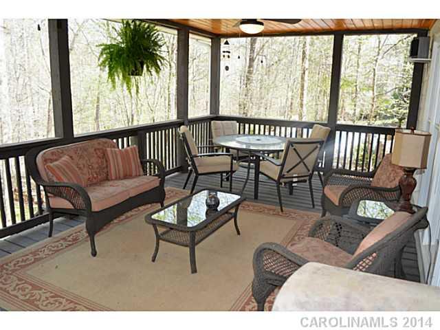 1448 Old Tara Lane Fort Mill, SC 29708 - Photo 11 of 12 Gallery Image 11