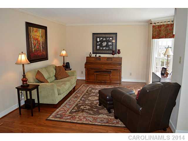 1448 Old Tara Lane Fort Mill, SC 29708 - Photo 3 of 12 Gallery Image 3