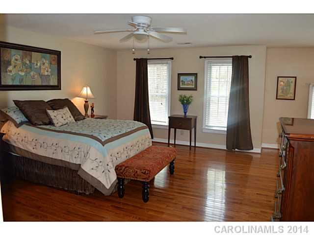 1448 Old Tara Lane Fort Mill, SC 29708 - Photo 7 of 12 Gallery Image 7