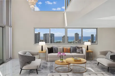 $5,000,000 | 555 University Avenue, Unit PH1, Honolulu, HI 96826