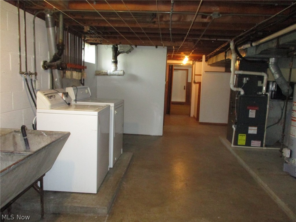 4619 Ammon Road Cleveland, OH 44143 - Photo 18 of 26