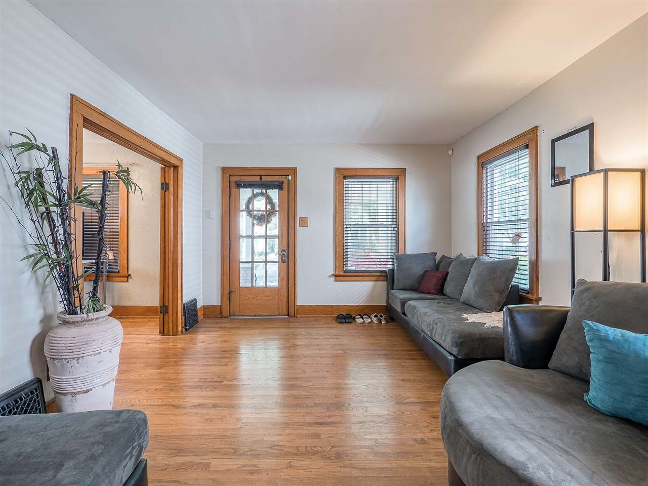 2320 Oakridge Road Fort Wayne, IN 46805 - Photo 6 of 20 Gallery Image 6