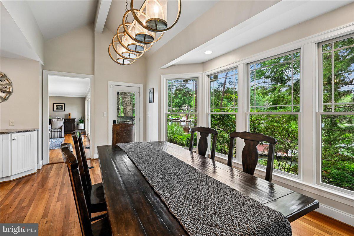 300 Magothy Bridge Road Pasadena, MD 21122 - Photo 30 of 117 Eat-In Kitchen
