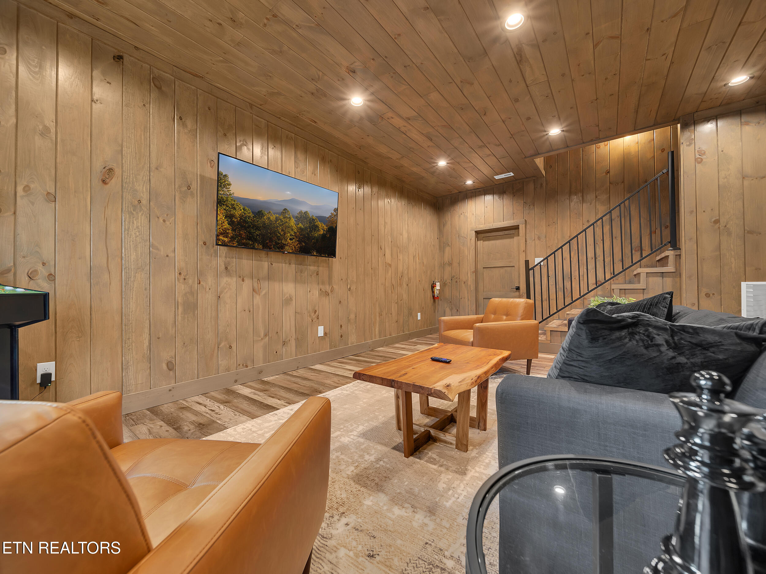 2671 Switchback Way Cosby, TN 37722 - Photo 14 of 25 14_19