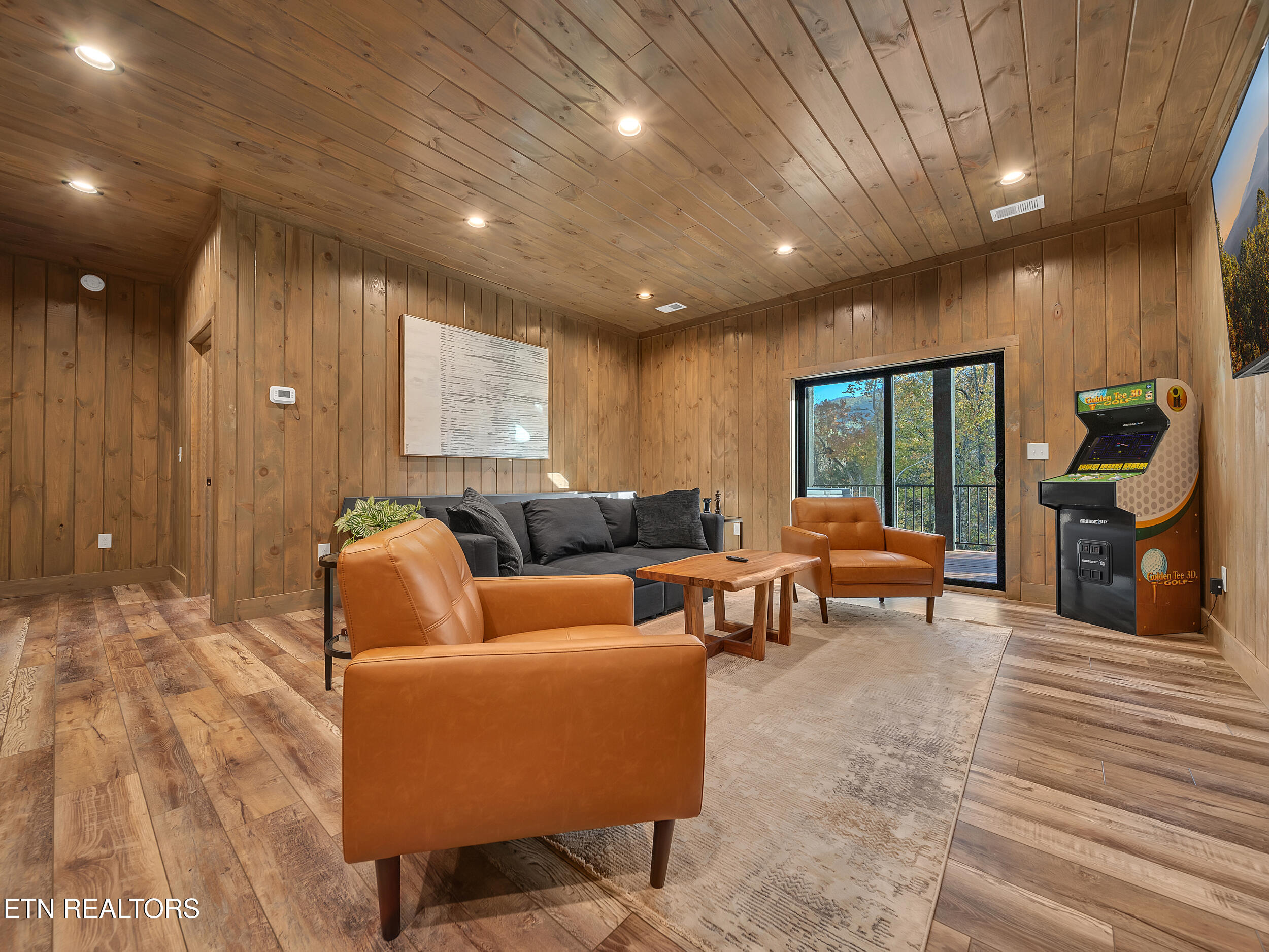 2671 Switchback Way Cosby, TN 37722 - Photo 21 of 25 18_18