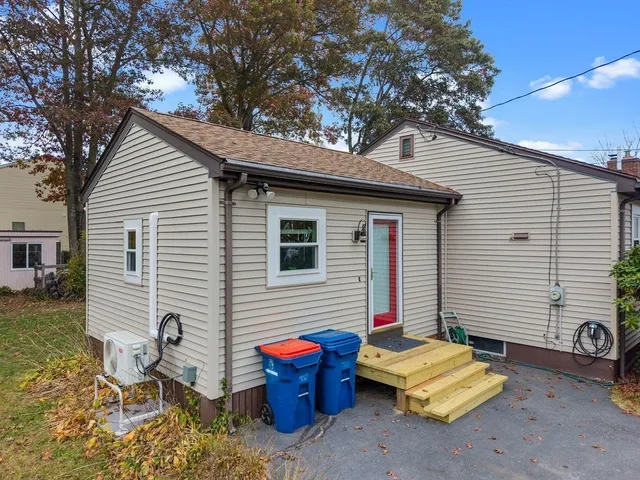$480,000 | 847 Terry Lane, New Bedford, MA 02745