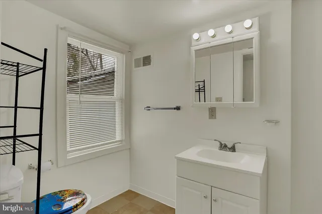 $135,000 | 1732 Walnut Street, Harrisburg, PA 17103