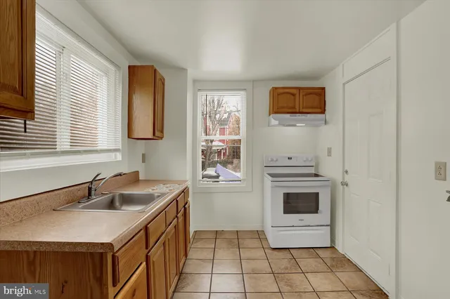 $135,000 | 1732 Walnut Street, Harrisburg, PA 17103